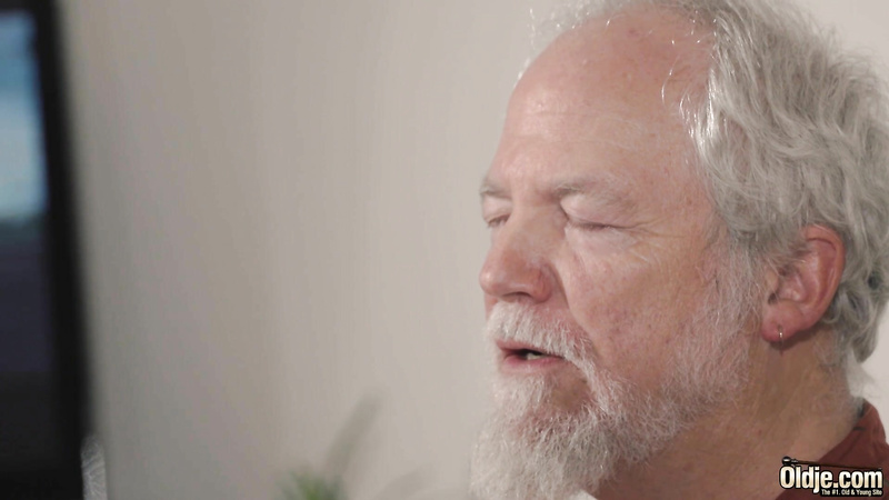 Old Yogin Fucks Teen with Cassie Right, Bruno